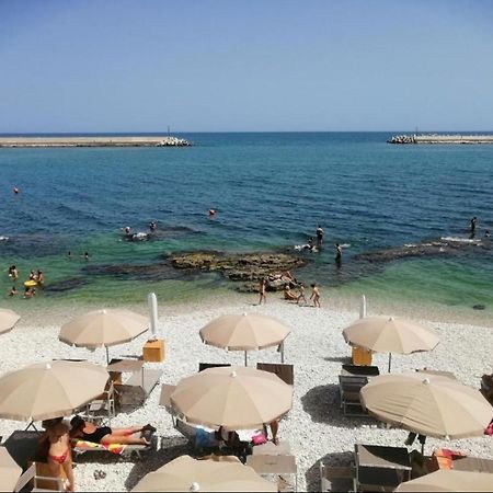 Tre Metri Sopra Il Mare Vila Bisceglie Exterior foto